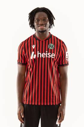 Hendry Aron Blank (Hannover 96), 2. BL GER, Hannover 96 Porträttermin 2025 2026 Fußball, GER Fussball 2. BL Bundesliga 2025 2026 Porträttermin Hannover96