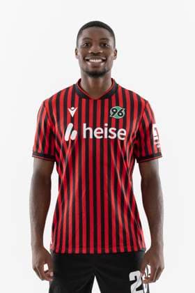 Ime Daniel Okon (Hannover 96), 2. BL GER, Hannover 96 Porträttermin 2025 2026 Fußball, GER Fussball 2. BL Bundesliga 2025 2026 Porträttermin Hannover96 *** Ime Daniel Okon Hannover 96 , 2 BL GER, Hannover 96 Porträttermin 2025 2026 Soccer, GER Soccer 2 BL Bundesliga 2025 2026 Porträttermin Hannover96