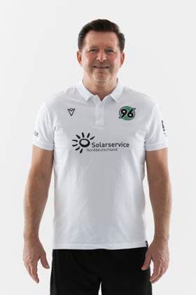 Trainer Christian Titz (Hannover 96), 2. BL GER, Hannover 96 orträttermin 2025 2026 (Cheftrainer) Fußball, GER Fussball 2. BL Bundesliga 2025 2026 Porträttermin Hannover96