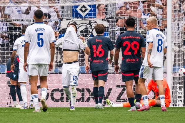 250812 Rodrigo Huescas of FC Copenhagen looks dejected after missing a chance to score during the UEFA Champions League qualifier football match between FC Copenhagen and Malmö FF on August 12, 2025 in Copenhagen. Photo: Christoffer Borg Mattisson BILDBYRAN COP 261 PA1061 fotboll football soccer fotball uefa champions league champions league fc copenhagen malmö ff bbeng kval fc köpenhamn depp Copyright: CHRISTOFFERxBORGxMATTISSON BB250812CB040