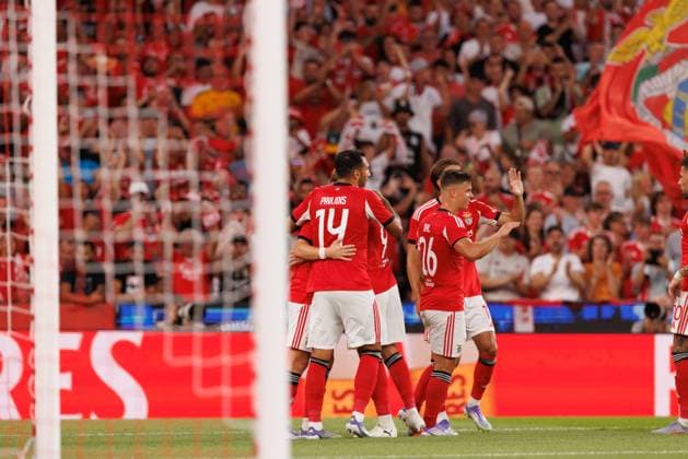 Andreas Schjelderup seen celebrating after scoring goal during Champions League qualifying game between SL Benfica and OGC Nice (Maciej Rogowski) Lisbon Estadio Da Luz Portugal Copyright: xMaciejxRogowskix slbogcnice2526-18