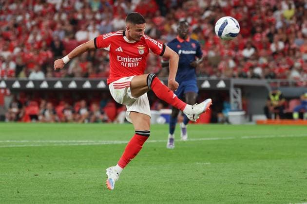 Portugal, Lissabon 2025.08.12 xJFx Rückspiel Dritte Qualifikationsrunde Uefa Champions League 2025 26 , S.L.Benfica - OGC Nice v.l., Ivanovic (S.L.Benfica) in aktion, in action, Copyright: JoaquimxFerreira