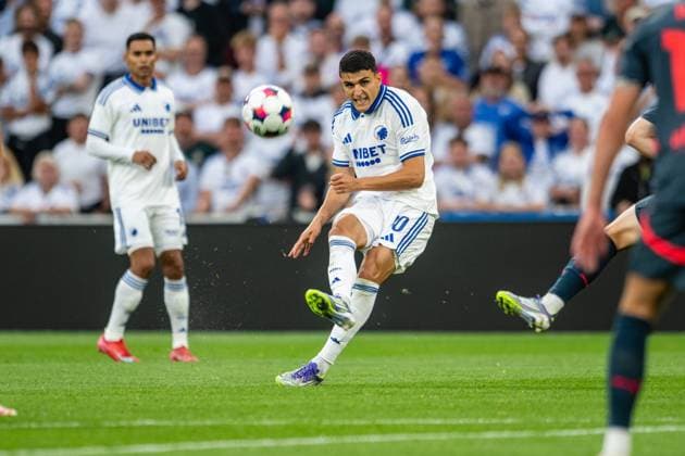 FC Copenhagen v Malmo FF, UEFA Champions League qualification, Copenhagen, Denmark Copenhagen, Denmark. 12th, August 2025. Mohamed Elyounoussi (10) of FC Copenhagen scores for 3-0 during the UEFA Champions League qualification match between FC Copenhagen and Malmo FF at Parken in Copenhagen. Denmark, Copenhagen  Copyright: xGonzalesxPhoto TobiasxJorgensenx