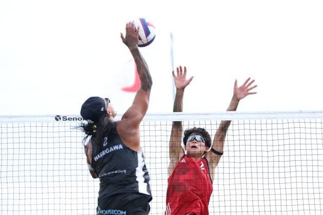 (L-R) Yoshiumi Hasegawa, Kota Kurosawa, AUGUST 13, 2025 - Beach volleyball, Beachvolleyball : The 39th Beach Volley Japan, Men s Final at Kugenuma beach, Kanagawa, Japan. Noxthirdxpartyxsales  aflo_300048945