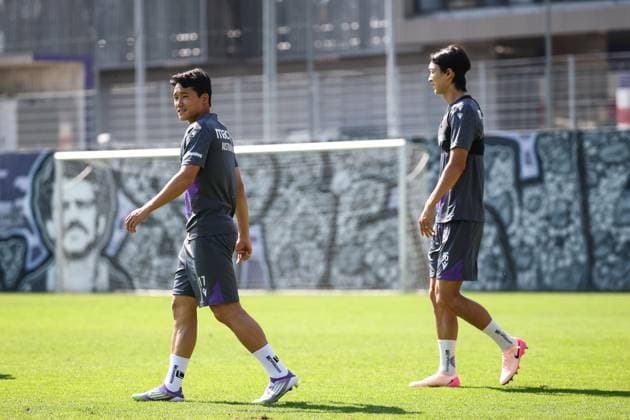 SOCCER - UEFA ECL, A.Wien vs Ostrava VIENNA,AUSTRIA,13.AUG.25 - SOCCER - UEFA Conference League, qualification, FK Austria Wien vs Banik Ostrava, preview, training A.Wien. Image shows Taeseok Lee and Kang Hee Lee (A.Wien).  GEPAxpictures xArminxRauthner