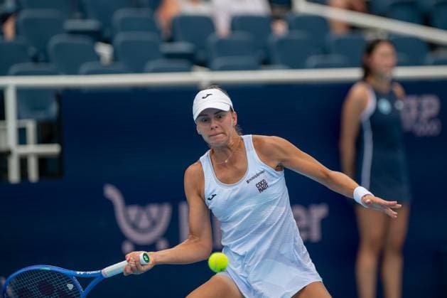 Cincinnati Open Third Round: Jessica Pegula V Magda Linette Magda Linette is seen during her third-round match at the Cincinnati Open in Mason, Ohio, on August 13, 2025. Mason Ohio United States  Copyright: xJasonxWhitmanx originalFilename:whitman-cincinna250813_np4me.jpg