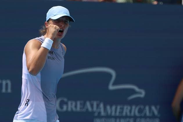 August 13, 2025, Mason, Ohio, United States: IGA SWIATEK of Poland during the match against S. Cirstea of Romania in the fourth round of the Cincinnati Open at the Lindner Family Tennis Center. Mason, Ohio. Swiatek won 6:4, 6:3. Mason United States - ZUMAc278 20250813_zsp_c278_018 Copyright: xMarcinxCholewinskix