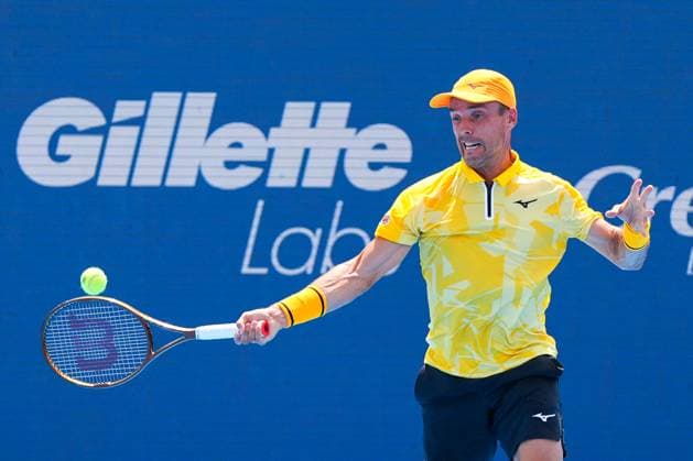 August 13, 2025, Mason, Ohio, USA: Roberto Bautista Agut (ESP) returns a shot to Ben Shelton (not pictured) during the fourth round of mens singles at Lindner Family Tennis Center. Mason USA - ZUMAw109 20250813_fap_w109_004 Copyright: xDebbyxWongx