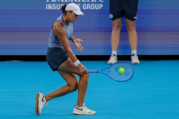 August 13, 2025, Mason, Ohio, U.S: Madison Keys (USA) hits a backhand shot during WednesdayÃ¢â‚¬â ¢s Round of 16 of the Cincinnati Open at the Lindner Family Tennis Center, Mason, Oh. Mason U.S - ZUMAs304 20250813_zaf_s304_201 Copyright: xScottxStuartx