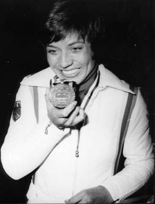 Ski alpin Olympische Winterspiele 1976 in Innsbruck U.B.z. Rosi Mittermaier (Deutschland) 1976 in Innsbruck - Oesterreich !ACHTUNG AUFNAHMEDATUM GESCHÄTZT! *** Ski Alpine Olympic Winter Games 1976 in Innsbruck u B Z Rosi Mittermaier Germany 1976 in Innsbruck Austria ATTENTION date estimated !ACHTUNG AUFNAHMEDATUM GESCHÄTZT!