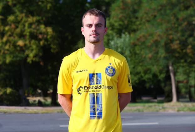 Teampraesentation 1. FC Lok Leipzig Regionalliga NO Linus Zimmer ; 1. FC Lokomotive Leipzig; Regionalliga Nord-Ost, Porträttermin 2025 2026 , Leipzig, 13.08.2025 , Nur zur redaktionellen Nutzung. Only editorial use.
