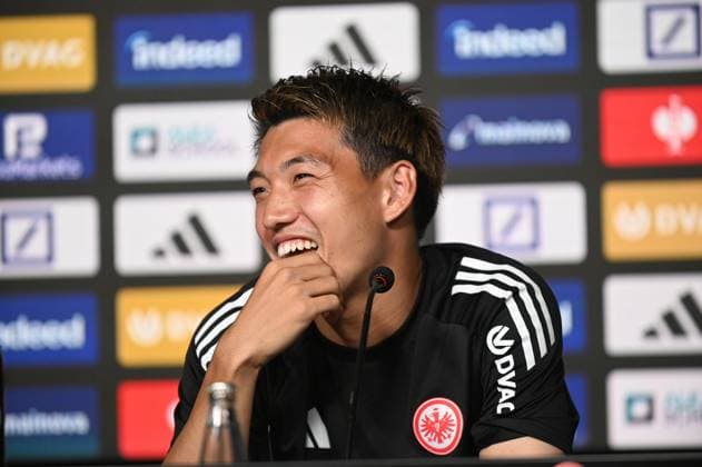 14.08.2025 xhpx Frankfurt am Main, Deutsche Bank Park Bundesliga Saison 2025 2026 Eintracht Frankfurt Pressekonferenz - Vorstellung Neuzugang Ritsu Doan (20, Eintracht Frankfurt) DFL DFB REGULATIONS PROHIBIT ANY USE OF PHOTOGRAPHS AS IMAGE SEQUENCES AND OR QUASI-VIDEO.