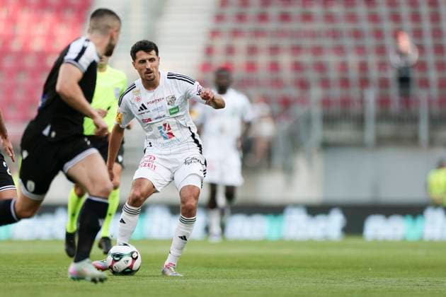 SOCCER - UEFA EL, WAC vs PAOK KLAGENFURT,AUSTRIA,14.AUG.25 - SOCCER - UEFA Europa League, qualification, Wolfsberger AC vs PAOK Thessaloniki. Image shows Alessandro Schoepf (WAC).  GEPAxpictures xMatthiasxTrinkl