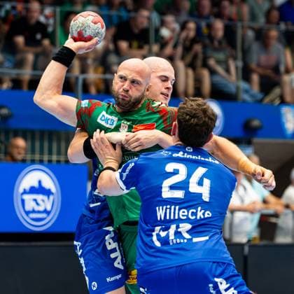 15.08.2025, GER, Handball, Maenner, Saison 25 26, Wartburg-Cup, TBV Lemgo-Lippe - SC Magdeburg 99817 Eisenach Werner-Assmann-Halle Am Sportp Thueringen Deutschland