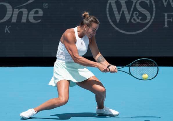 iptcmonthname} 15, 2025: Aryna Sabalenka (BLR) loses to Elena Rybakina (KAZ) 6-1, 6-4, at the Cincinnati Open being played at Lindner Family Tennis Center in Mason, Ohio, {USA} Ã‚ Tennisclix Cal Media Mason USA - ZUMAc04_ 20250815_zma_c04_111 Copyright: xLesliexBillmanx