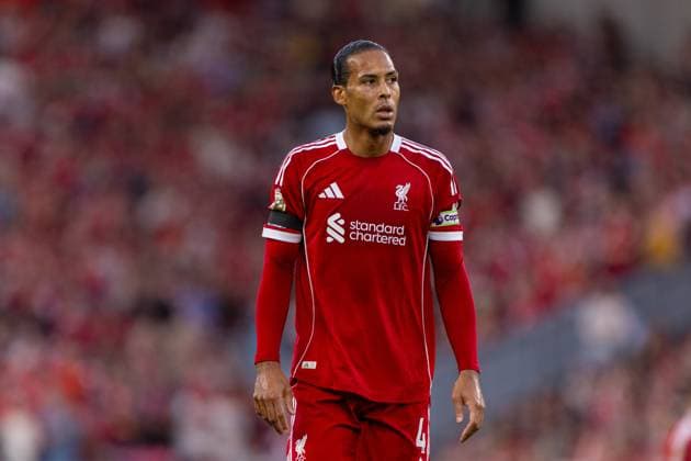 Football - FA Premier League - Liverpool FC v AFC Bournemouth LIVERPOOL, ENGLAND - Friday, August 15, 2025: Liverpool s captain Virgil van Dijk during the FA Premier League match between Liverpool FC and AFC Bournemouth at Anfield. (Photo by David Rawcliffe Propaganda) LIVERPOOL Anfield MERSEYSIDE ENGLAND  Copyright: xDavidxRawcliffex P2025-08-15-Liverpool_Bournemouth-33