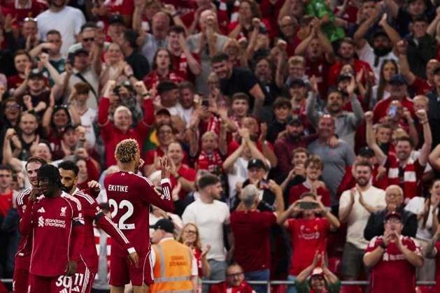 Liverpool, England, August 15, 2025: Hugo Ekitike of Liverpool celebrates after scoring the team s first goal during the Premier League 2025 match between Liverpool and Bournemouth at Anfield Stadium. Copyright: xx Sportspressphoto_SPR10820