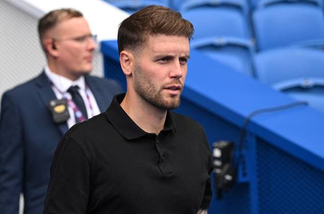Brighton head coach Fabian Hurzeler arrives at the stadium ahead of today s first game of the season. The Premier League match between Brighton and Hove Albion and Fulham at the American Express Stadium, Brighton UK - 16th August 2025 Brighton v Fulham Premier League Football, Amex Stadium, Sussex, United Kingdom - 16 Aug 2025Brighton Amex Stadium Sussex United Kingdom Editorial use only. No merchandising. For Football images FA and Premier League restrictions apply inc. no internet mobile usage without FAPL license - for details contact Football Dataco  Copyright: xLizxFinlayson Shutterstockx 15443909m