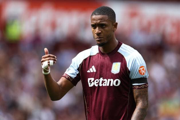Aston Villa v Newcastle United 16 August 2025, Aston - Premier League Football - Aston Villa v Newcastle United - Ezri Konsa of Aston Villa - Photo: Jacques Feeney Offside. Aston UK Copyright: xJacquesxFeeneyx xOffsidexOffside
