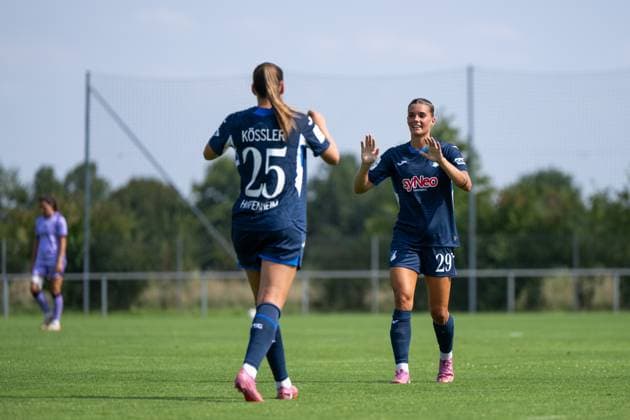 Melissa Koessler (TSG Hoffenheim, 25), Selina Cerci (TSG Hoffenheim, 29) jubeln ueber das Tor zum 2:0, GER, TSG 1899 Hoffenheim vs FC Basel, Fussball Frauen Bundesliga Testspiel, Saison 2025 2026, 16.08.2025 GER, TSG 1899 Hoffenheim vs FC Basel, Fussball Frauen Bundesliga Testspiel, Saison 2025 2026, 16.08.2025 St. Leon Copyright: xEibner-Pressefoto Memmlerx EP_MMR
