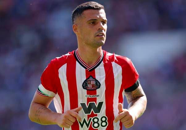 Sunderland v West Ham United - Premier League Granit Xhaka of Sunderland running during the Premier League match between Sunderland and West Ham United at Stadium of Light on August 16, 2025 in Sunderland, England. Sunderland Stadium of Light England United Kingdom Copyright: xEdxSykes Sportsphoto APLx 14132887
