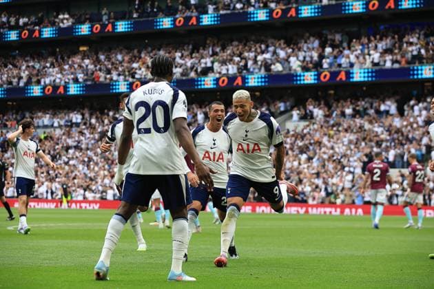 Tottenham Hotspur v Burnley Premier League 16 08 2025. GOAL CELEBRATION Tottenham Hotspur Forward Richarlison (9) makes it 2-0 during the Premier League match between Tottenham Hotspur and Burnley at Tottenham Hotspur Stadium, London, United Kingdom on 16 August 2025. London Tottenham Hotspur Stadium London United Kingdom Editorial use only DataCo restrictions apply See www.football-dataco.com , Copyright: xChrisxFoxwellx PSI-22600-0086