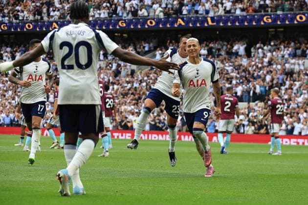 Tottenham Hotspur v Burnley Premier League 16 08 2025. GOAL CELEBRATION Tottenham Hotspur Forward Richarlison (9) makes it 2-0 during the Premier League match between Tottenham Hotspur and Burnley at Tottenham Hotspur Stadium, London, United Kingdom on 16 August 2025. London Tottenham Hotspur Stadium London United Kingdom Editorial use only DataCo restrictions apply See www.football-dataco.com , Copyright: xChrisxFoxwellx PSI-22600-0087