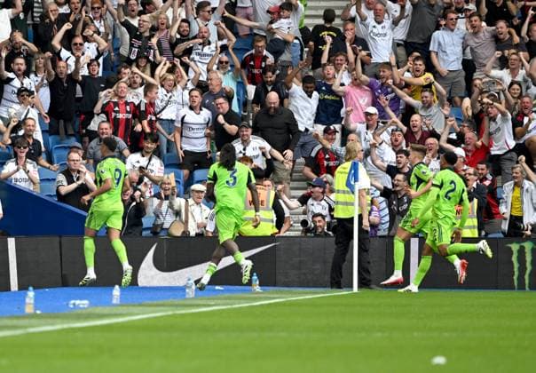 Rodrigo Muniz of Fulham celebrates after scoring the equaliser in the dying seconds of the Premier League match between Brighton and Hove Albion and Fulham at the American Express Stadium, Brighton UK - 16th August 2025 Brighton v Fulham Premier League Football, Amex Stadium, Sussex, United Kingdom - 16 Aug 2025Brighton Amex Stadium Sussex United Kingdom Editorial use only. No merchandising. For Football images FA and Premier League restrictions apply inc. no internet mobile usage without FAPL license - for details contact Football Dataco  Copyright: xLizxFinlayson Shutterstockx 15443909aj
