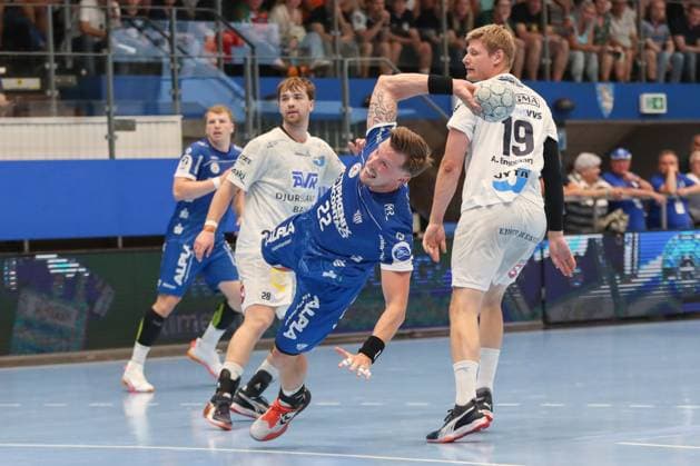16.08.2025, xgox,Handball - Wartburg Cup Skanderborg Handbold - TBV Lemgo-Lippe emspor, v.l. Adam Nyfjaell (Lemgo, 22) wirft Tor, Torschuetze, erzielt Tor, Treffer, scores the goal Eisenach
