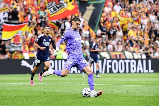 RC Lens v Olympique Lyonnais - Ligue 1 McDonald s 2025 2026 40 Robin RISSER (rcl) during the Ligue 1 McDonald s match between Lens and Lyon at Stade Felix Bollaert on August 16, 2025 in Lens, France. Lens France  Copyright: xFEPx 776368233