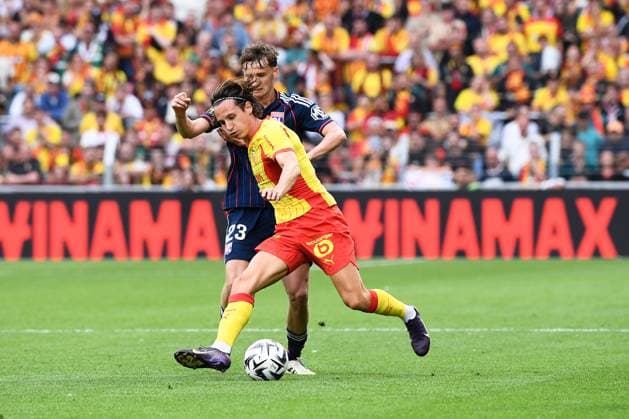 RC Lens v Olympique Lyonnais - Ligue 1 McDonald s 2025 2026 10 Florian THAUVIN (rcl) during the Ligue 1 McDonald s match between Lens and Lyon at Stade Felix Bollaert on August 16, 2025 in Lens, France. Lens France  Copyright: xFEPx 776368233