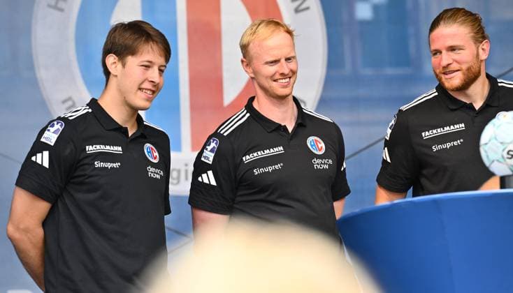 16.08.2025 - Handball - 1. Bundesliga - Saison 2025 2026 - HC Erlangen HCE - Veranstaltung Saisoneröffnung - - xwoxzix - Florian Scheerer (10, HC Erlangen HCE ) Sebastian Firnhaber (18, HC Erlangen HCE ) Maciej Gebala (77, HC Erlangen HCE )