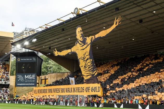 Tribute to Diogo Jota prior to the Premier League football match between Wolverhampton Wanderers and Manchester City at Molineux stadium in Wolverhampton, England (Photo by Natalie Mincher Sports Press Photo) (Natalie Mincher SPP) Copyright: xx spp-en-NaMi-Sportspressphoto_SPR11417