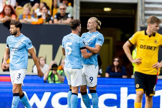 Wolverhampton Wanderers v Manchester City Premier League 16 08 2025. GOAL scores 3-0 Manchester City forward Erling Haland (9) scores and celebrates during the Premier League match between Wolverhampton Wanderers and Manchester City at Molineux, Wolverhampton, England on 16 August 2025. Wolverhampton Molineux West Midlands England Editorial use only DataCo restrictions apply See www.football-dataco.com , Copyright: xManjitxNarotrax PSI-22617-0031
