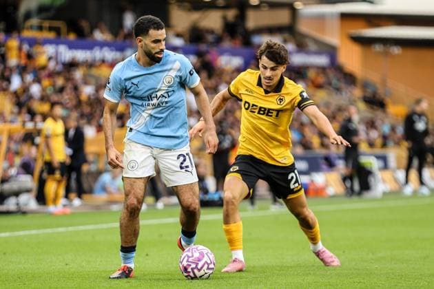 Rayan Ait-Nouri (21 Man City) on the ball during the Premier League football match between Wolverhampton Wanderers and Manchester City at Molineux stadium in Wolverhampton, England (Photo by Natalie Mincher Sports Press Photo) Copyright: xx Sportspressphoto_SPR11479