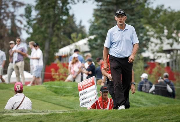 August 16, 2025, Calgary, Ab, CANADA: Canada s Wes Martin walks between the 14th green and 15th tee during the PGA, Golf Herren Tour Champions golf event in Calgary, Alta., Saturday, Aug. 16, 2025. Wes Martin  - ZUMAc35_ 20250816_zaf_c35_116 Copyright: xJeffxMcintoshx