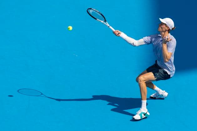 August 16, 2025, Mason, Ohio, USA: Mason, Ohio; Cincinnati Open Tennis Tournament - 2025 08 15 - Jannik Sinner plays a ball against opponent Terrence Atmane. Sinner won 7-6 6-2. - ZUMAPress Mason USA - ZUMAn24_ 20250816_zaf_n24_030 Copyright: xWallyxNellx