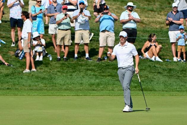 OWINGS MILLS, MD - AUGUST 16: Rory McIlroy (NIR) after sinking his seven foot birdie putt on 16 during the third round of the BMW Championship on August 16, 2025, at Caves Valley Golf Club, Owings Mills, Maryland. (Photo by Ken Murray Icon Sportswire) GOLF: AUG 16 PGA, Golf Herren FedEx Cup Playoffs - BMW Championship EDITORIAL USE ONLY Icon2508160193