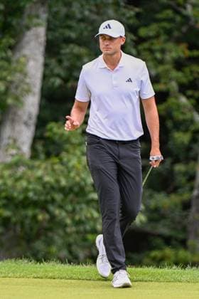 OWINGS MILLS, MD - AUGUST 16: Ludvig Aberg (SWE) after sinking a long birdie putt on 2 during the third round of the BMW Championship on August 16, 2025, at Caves Valley Golf Club, Owings Mills, Maryland. (Photo by Ken Murray Icon Sportswire) GOLF: AUG 16 PGA, Golf Herren FedEx Cup Playoffs - BMW Championship EDITORIAL USE ONLY Icon2508160083