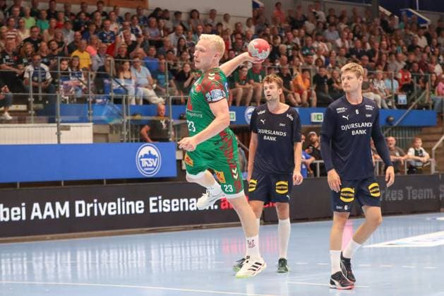 17.08.2025, xgox, Handball - Wartburg Cup SC Magdeburg - Skanderborg Handbold emspor, v.l. Magnus Saugstrup (Magdeburg, 23) wirft Tor, Torschuetze, erzielt Tor, Treffer, scores the goal Eisenach