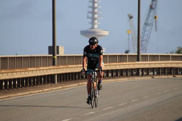 Radrennen ADAC Cyclassics in Hamburg: Teilnehmer auf der Jedermann-Strecke über 110 Kilometer.