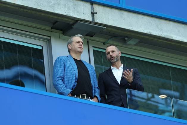 17th August 2025; Stamford Bridge, Chelsea, London, England: Premier League Football, Chelsea versus Crystal Palace; Chelsea co-owner and chairmen Todd Boehly speaking with co-sporting director Paul Winstanley  KatiexChan