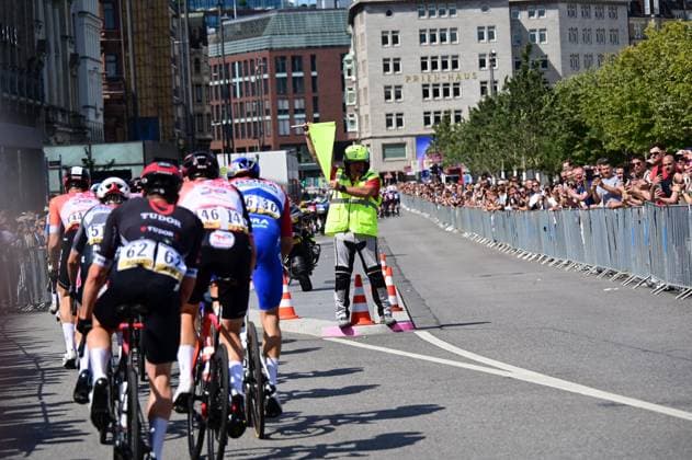 17.08.2025 xkhx Hamburg ADAC CYCLASSICS 2025 - Radsportevent - Binnenalster