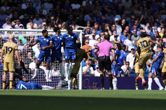 London, England, 17th August 2025. Eberechi Eze of Crystal Palace scores from a free kick but this is disallowed after a VAR check for a foul bt Marc Guehi of Crystal Palace during the Chelsea vs Crystal Palace Premier League match at Stamford Bridge, London. Picture credit should read: Paul Terry Sportimage EDITORIAL USE ONLY. No use with unauthorised audio, video, data, fixture lists, club league logos or live services. Online in-match use limited to 120 images, no video emulation. No use in betting, games or single club league player publications. SPI_024_PT_Chelsea_Crystal_Palace SPI-4073-0025