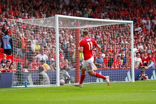 Nottingham Forest FC v Brentford FC, Premier League Chris Wood of Nottingham Forest watches on as his shot goes in the net making it 3-0 during the Nottingham Forest FC v Brentford FC English Premier League match at the City Ground, Nottingham, United Kingdom on 17 August 2025 Credit: Ryan Crockett Every Second Media Editorial use only. All images are copyright Every Second Media Limited. No images may be reproduced without prior permission. All rights reserved. Premier League and Football League images are subject to licensing agreements with Football DataCo Limited. see https: www.football-dataco.com Copyright: xIMAGO EveryxSecondxMediax ESM-1555-0042 RyanxCrockettx xEveryxSecondxMediax