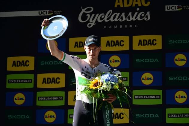 17.08.2025 xkhx Hamburg, Radsport ADAC CYCLASSICS 2025 - Radsportevent - Siegerehrung - Sprintwertung Sieger 227 - Rory Townsend (Irland) ist auch bester Sprinter