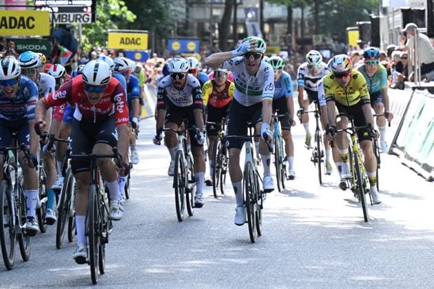 17-08-2025 Classica Di Amburgo; 2025, Q36.5; 2025, Visma - Lease A Bike; 2025, Lotto; Townsend, Rory; Van Aert, Wout; De Lie, Arnaud; Amburgo; 