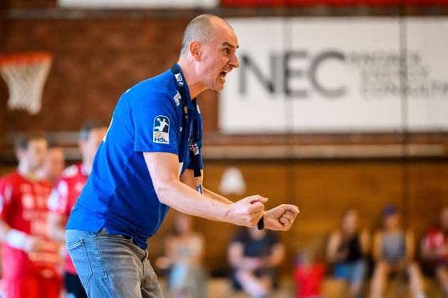 Bietigheim: HBL - 25 26 - DHB-Pokal - SG BBM Bietigheim - VfL Potsdam Trainer Emir Kurtagic (Potsdam) Bietigheim-Bissingen Halle am Viadukt Baden-Württemberg Deutschland