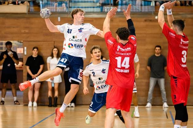 Bietigheim: HBL - 25 26 - DHB-Pokal - SG BBM Bietigheim - VfL Potsdam Dustin Kraus (Potsdam) Bietigheim-Bissingen Halle am Viadukt Baden-Württemberg Deutschland