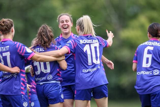 DEU, Stuttgart VfB Stuttgart vs Mainz 05, DFB Pokal Frauen, DFB, Bezirkssportanlage NeckarPark PSV-Stadion, Saison 25 26, Play-offs im Bild: Mainz 05 gewinnt nach Toren von Chiara Bouziane (FSV Mainz 05 10) und Maja Pageler (FSV Mainz 05 37) 2:0 gegen Stuttgart, Jubel über den Einzug in die DFB Pokal Hauptrunde DFB DFL REGULATIONS PROHIBIT ANY USE OF PHOTOGRAPHS AS IMAGE SEQUENCES AND OR QUASI-VIDEO, 17.08.2025, Copyright: HMBxMedia HendrikxHamelau